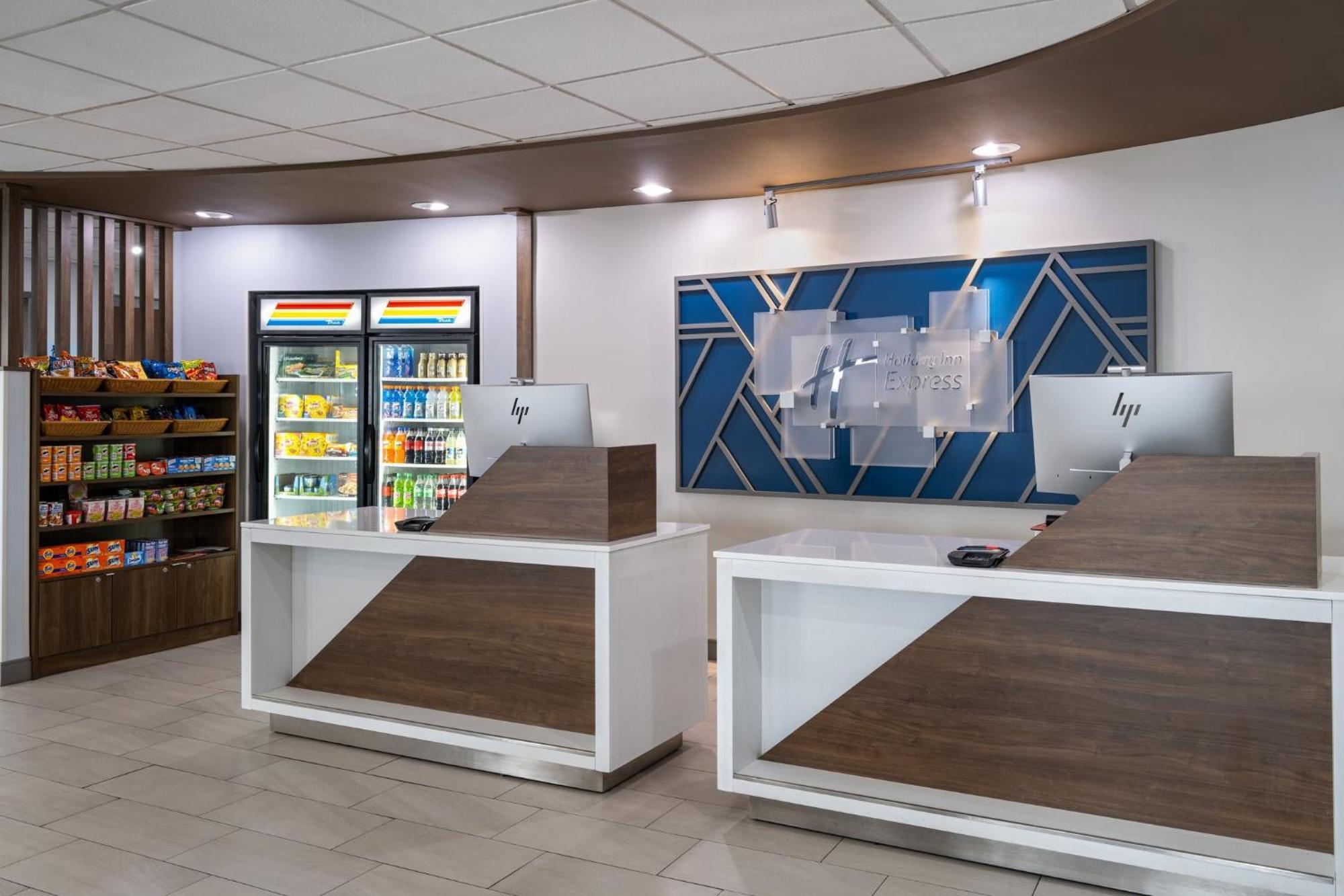 Holiday Inn Express Toledo North By Ihg Extérieur photo