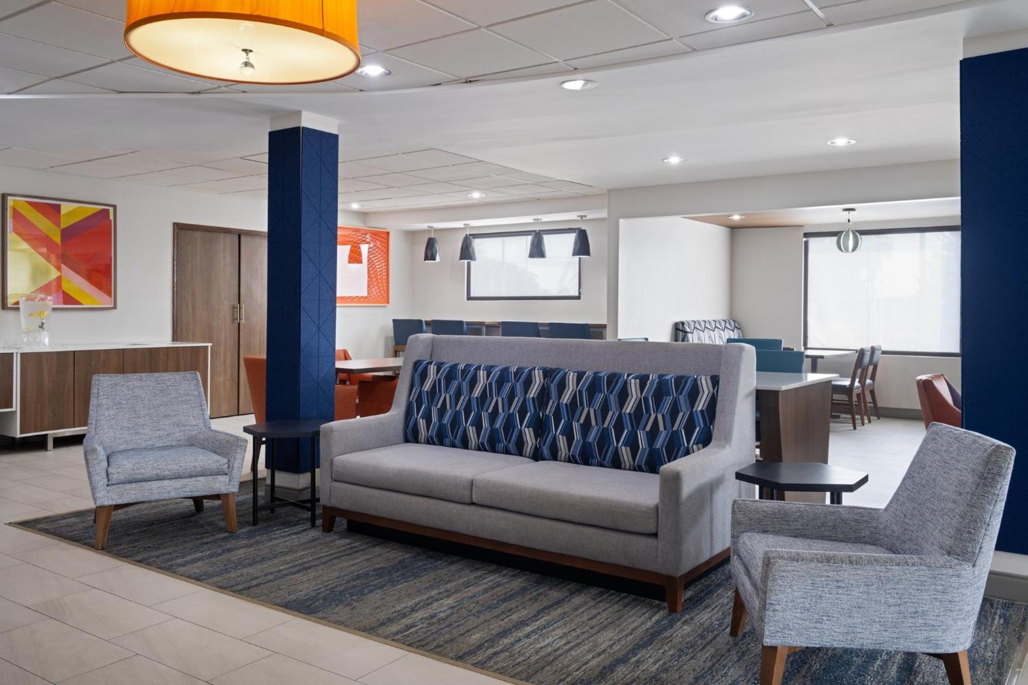 Holiday Inn Express Toledo North By Ihg Extérieur photo