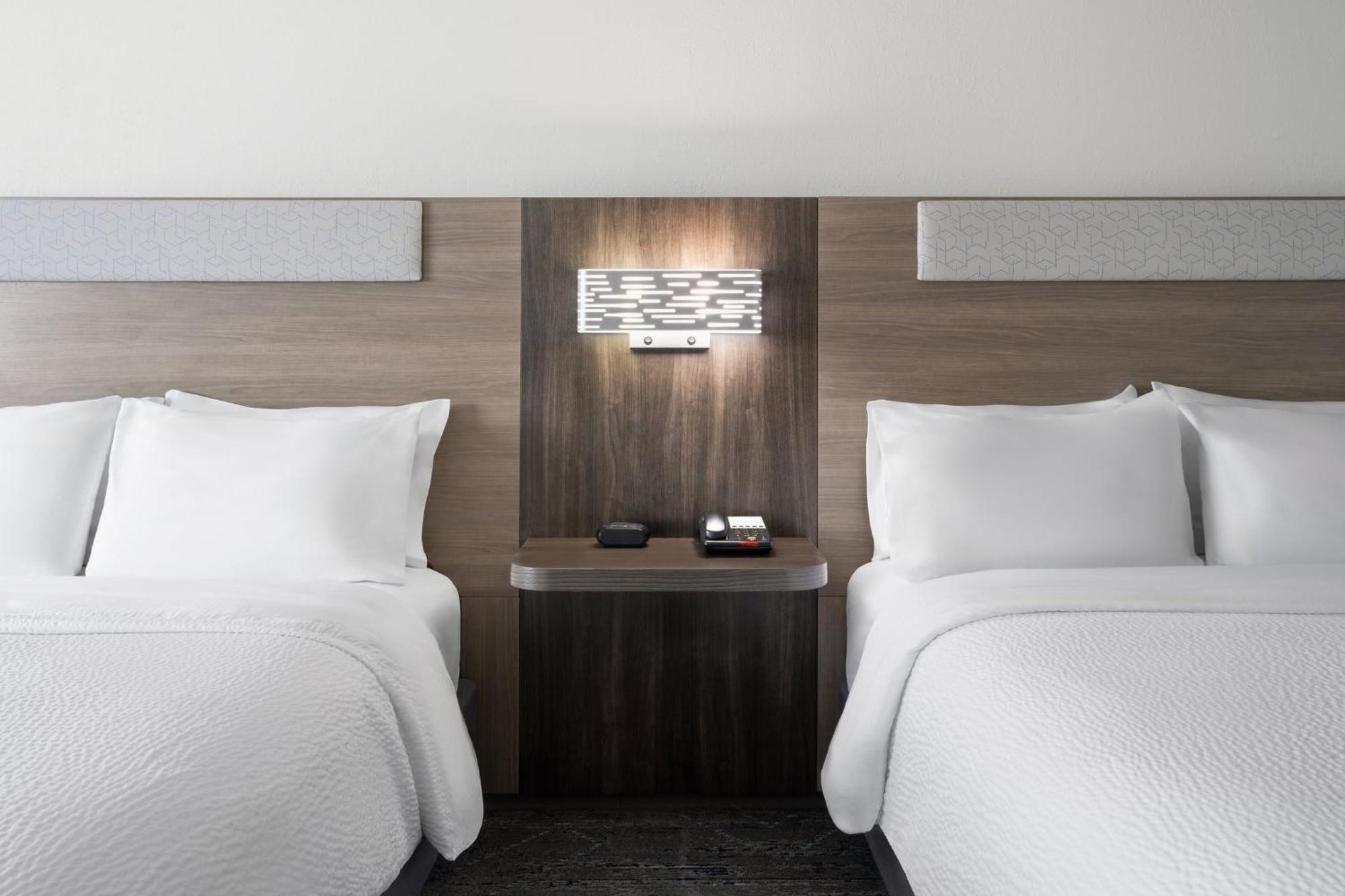 Holiday Inn Express Toledo North By Ihg Extérieur photo