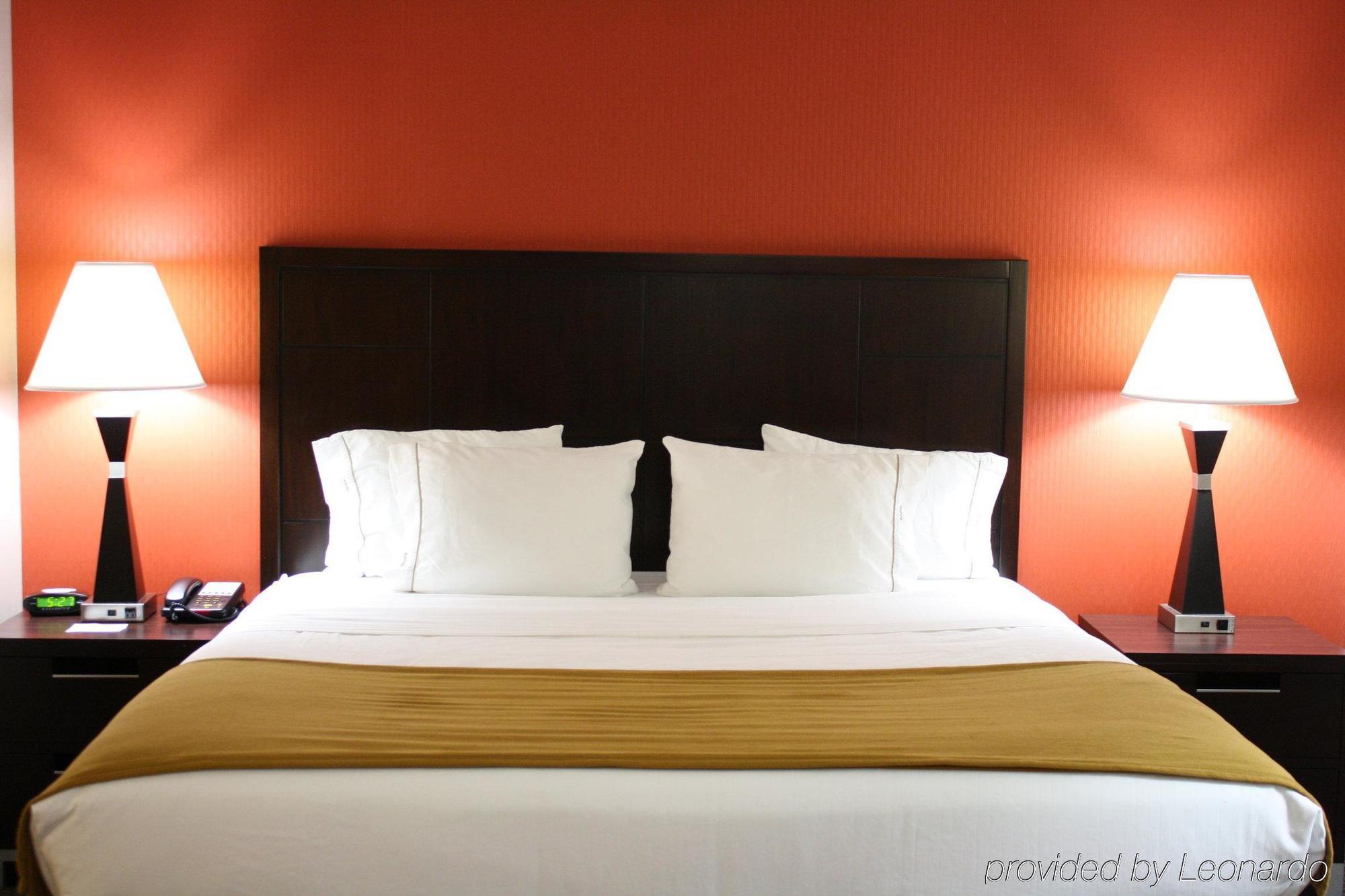 Holiday Inn Express Toledo North By Ihg Extérieur photo